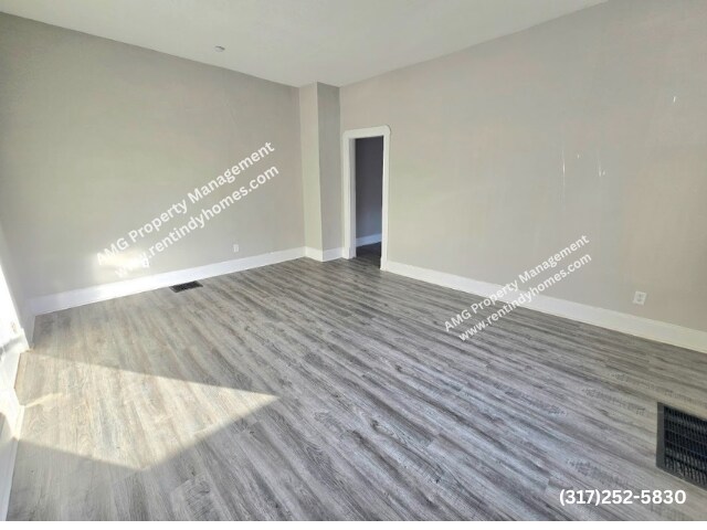 Building Photo - 153 Bakemeyer St