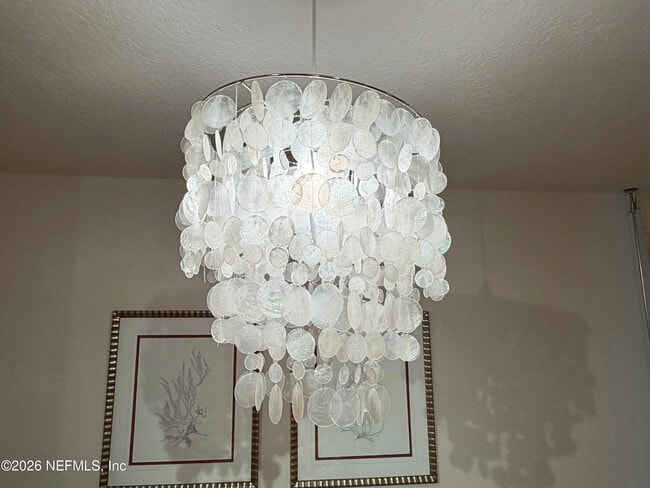 Building Photo - 11-11 Arbor Club Dr