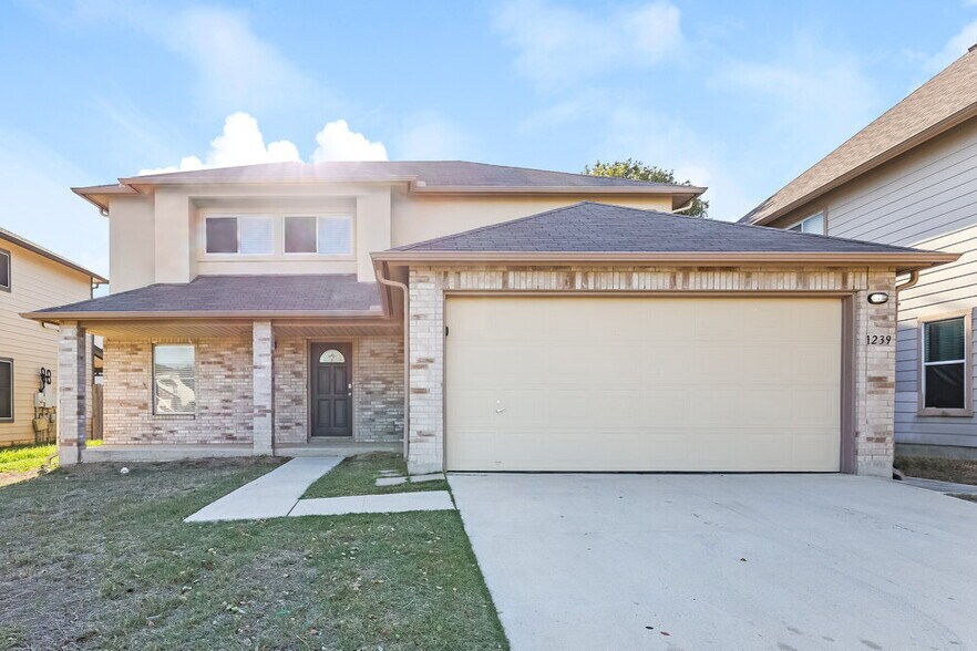 Primary Photo - 1239 Butler Dr