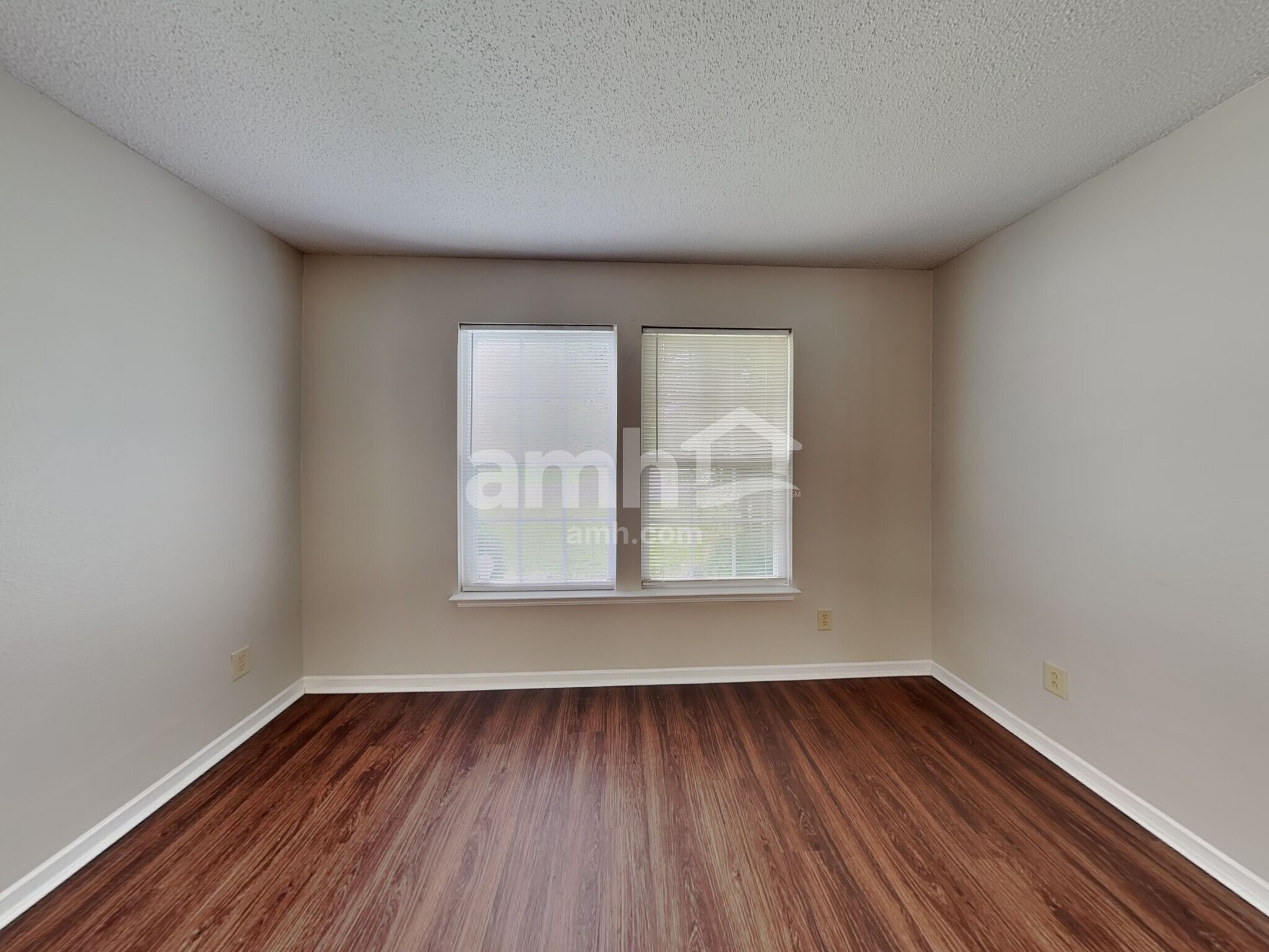 Building Photo - 10296 Kings Gap Way