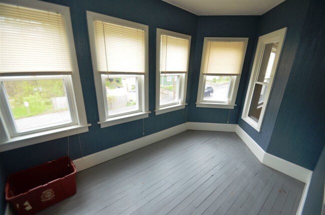 Building Photo - 109 Winter St