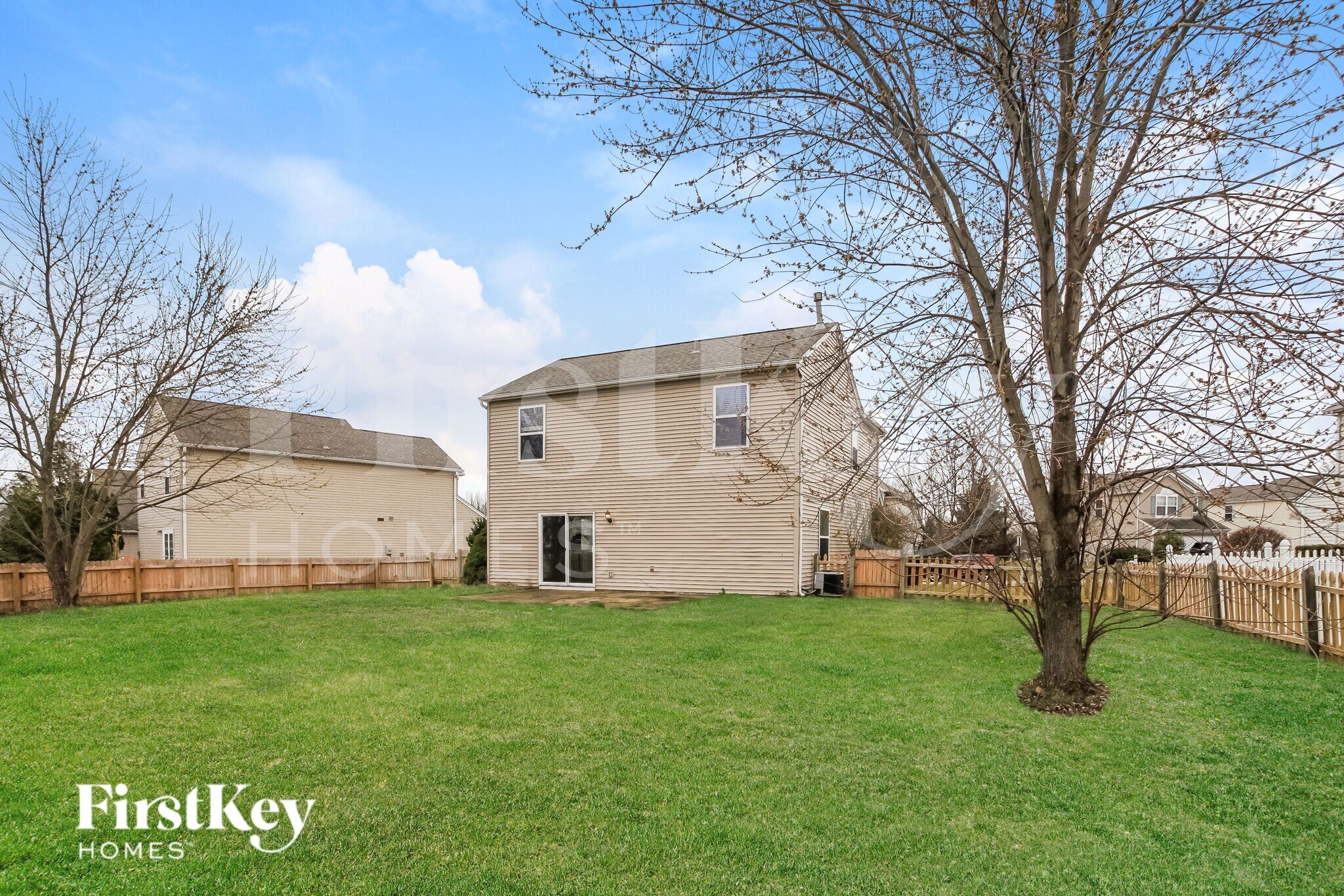 Building Photo - 330 Heftner Cir
