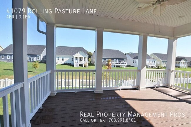 Building Photo - 41079 Rolling Pasture Ln