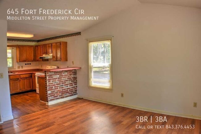 Building Photo - 645 Fort Frederick Cir