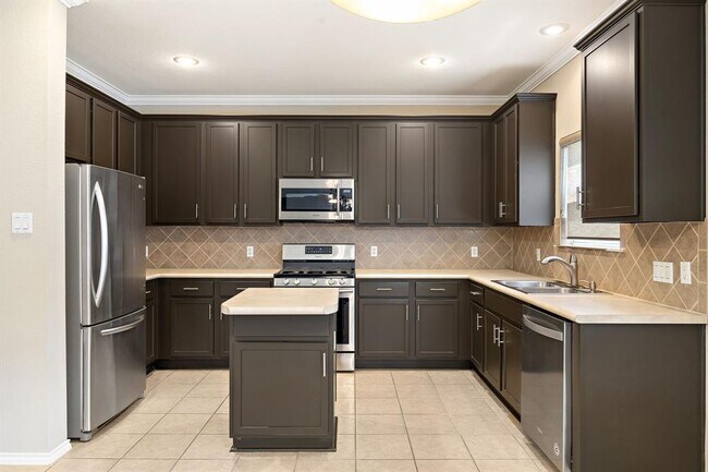 Building Photo - 14908 Staked Plains Loop