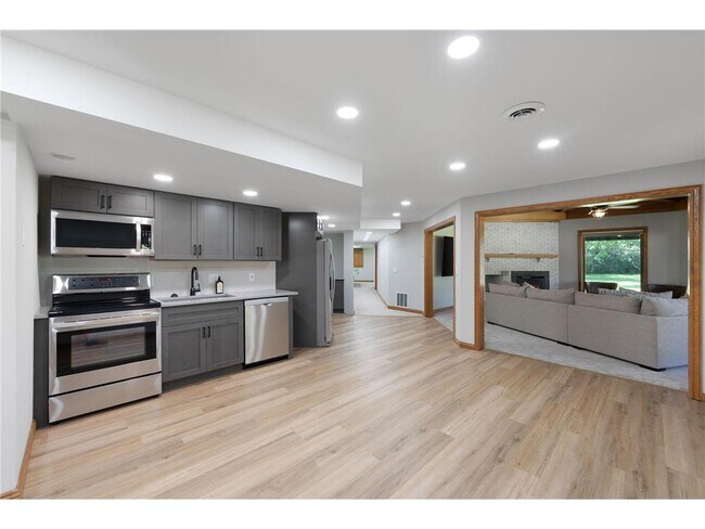 Building Photo - 8045 County Rd 116