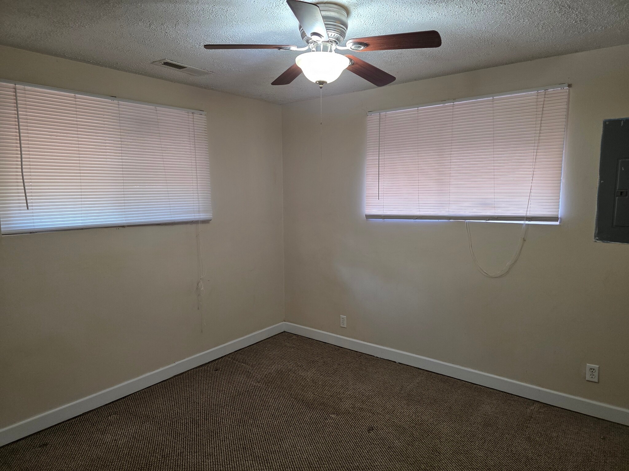 Building Photo - 785 Gadsden St