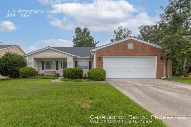 Primary Photo - 13 Regency Oaks Dr