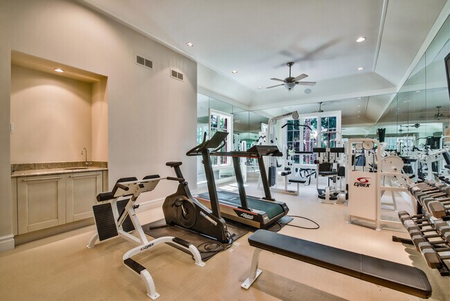 Building Photo - 200 Aspen Rd