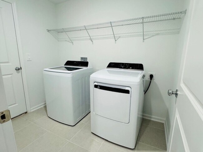 Building Photo - Brand New Home For Rent in Crosswinds Haines City with 4 Bedrooms