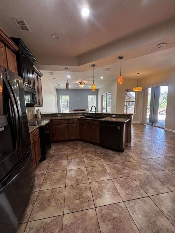 Building Photo - 9543 Osprey Landing Dr