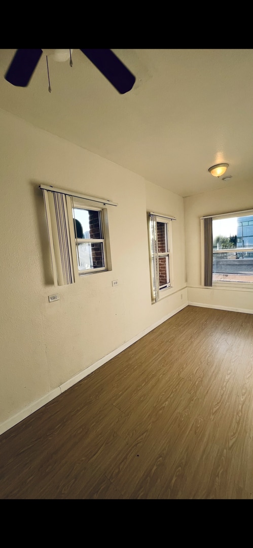 Building Photo - 4456 Lockwood Ave