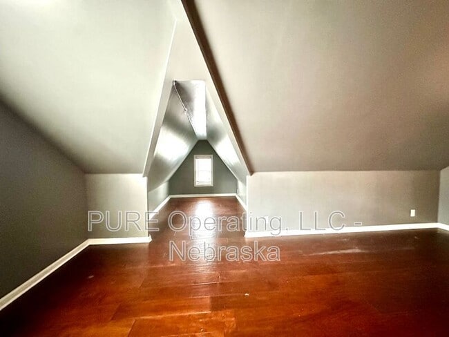 Building Photo - 5120 Franklin St