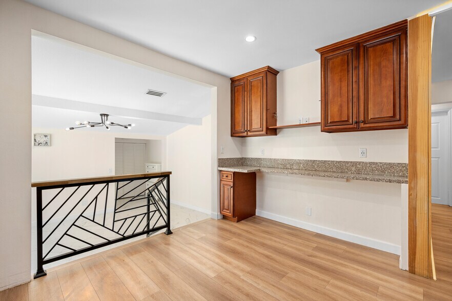 Building Photo - 13700 Branford St