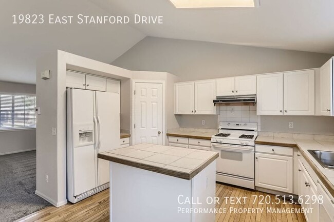 Building Photo - 19823 E Stanford Dr