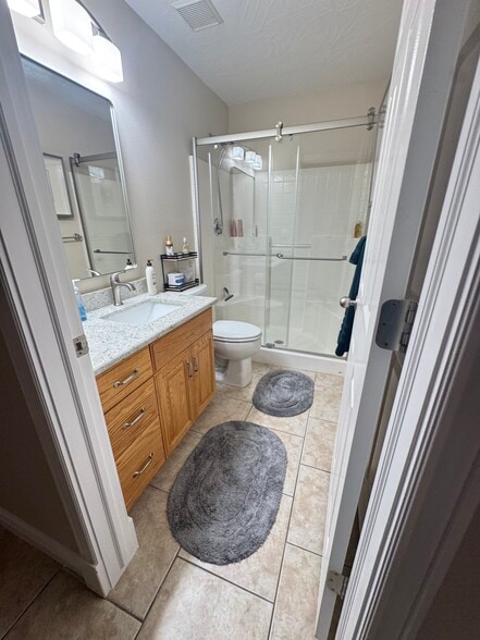 Building Photo - 90 Pheasant Dr