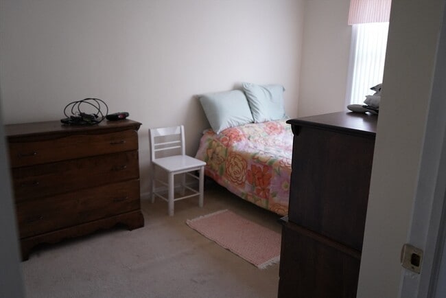 Building Photo - 37 Charnock St