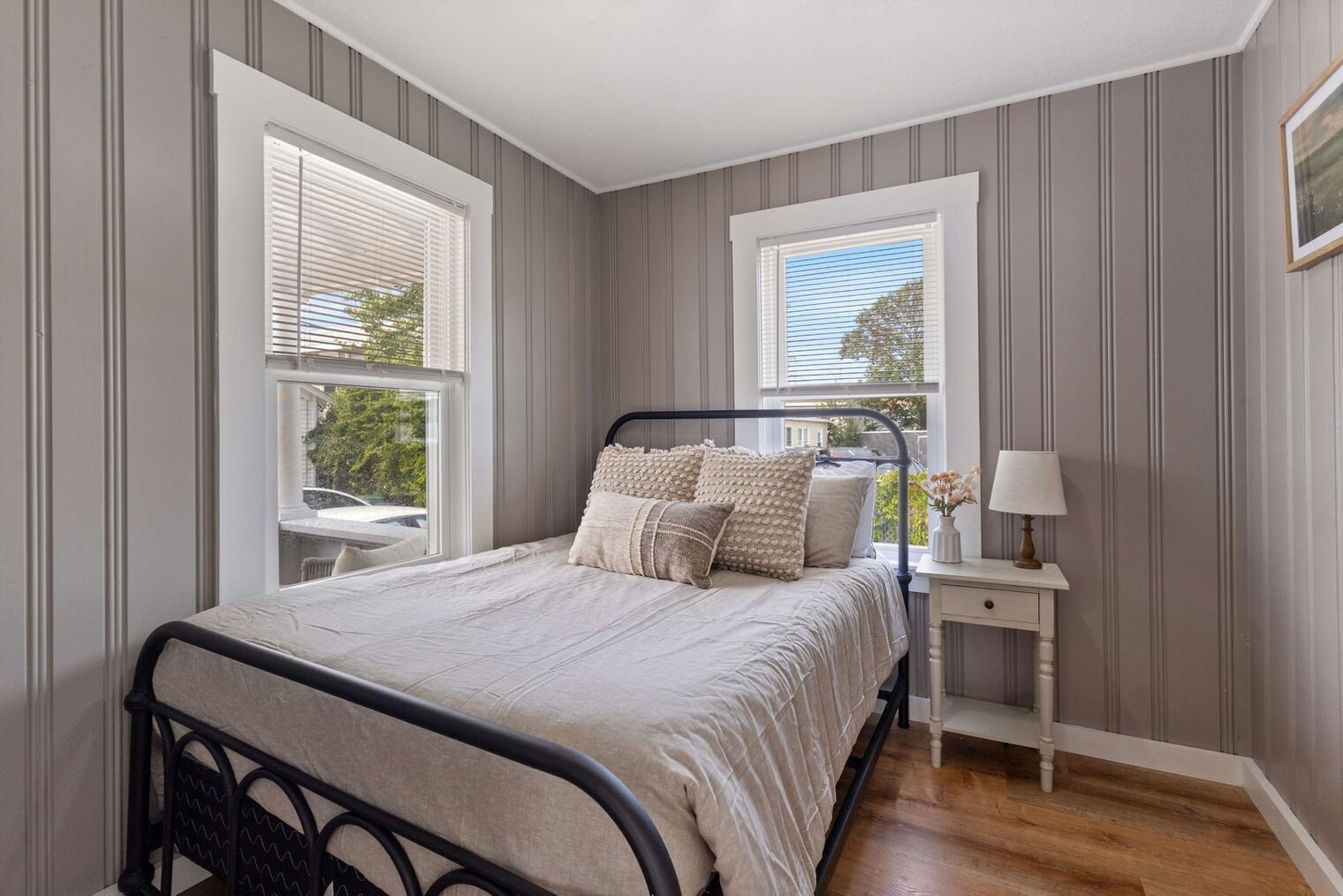 Building Photo - 2 Island Path