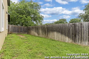 Building Photo - 10538 Legacy Cv