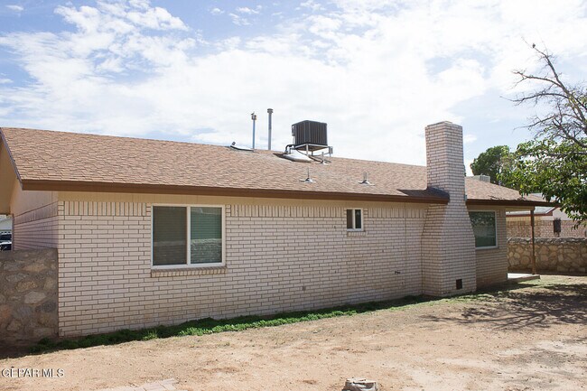 Building Photo - 11113 Terrell Ave