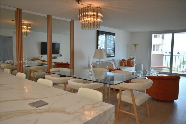 Building Photo - 1865 S Ocean Dr