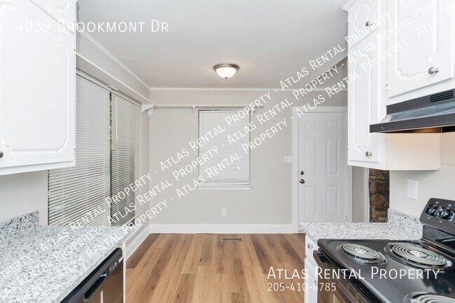 Building Photo - 4039 Brookmont Dr