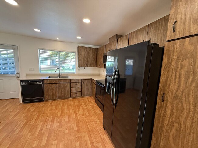 Building Photo - 13104 Village 13