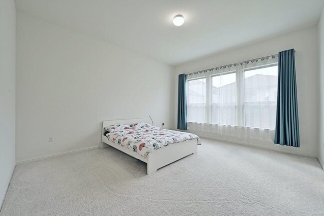 Building Photo - 6725 Denia Dr