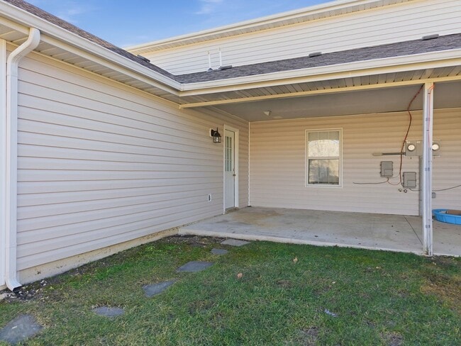 Building Photo - 1707-1709-1709 Juniper Dr