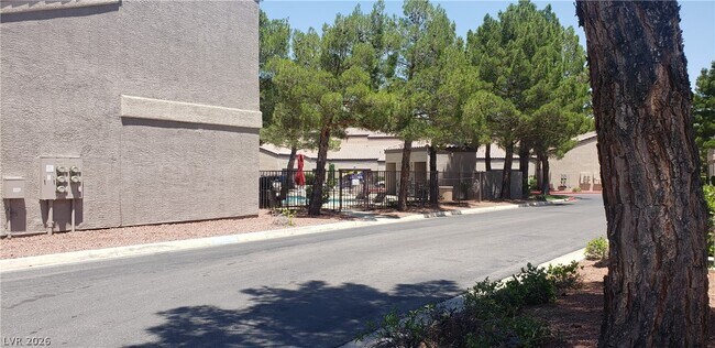 Building Photo - 5250 S Rainbow Blvd