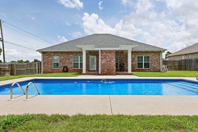 Building Photo - Coming Soon - 100 Brichwood Place
