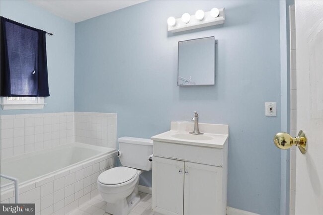 Building Photo - 459 Virginia Ave