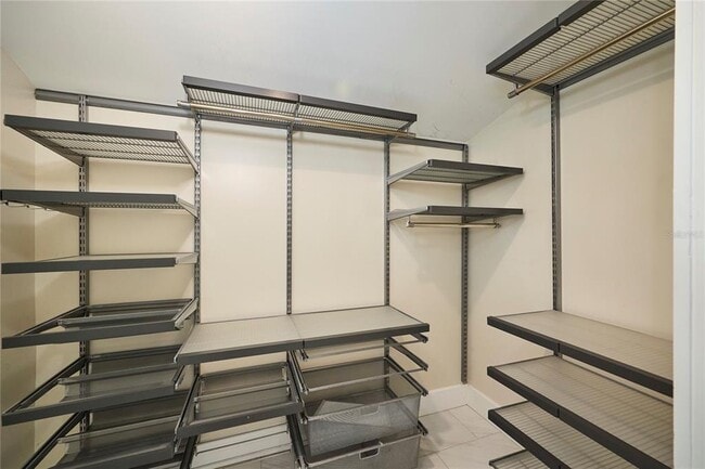 Building Photo - 6008 N Highland Ave