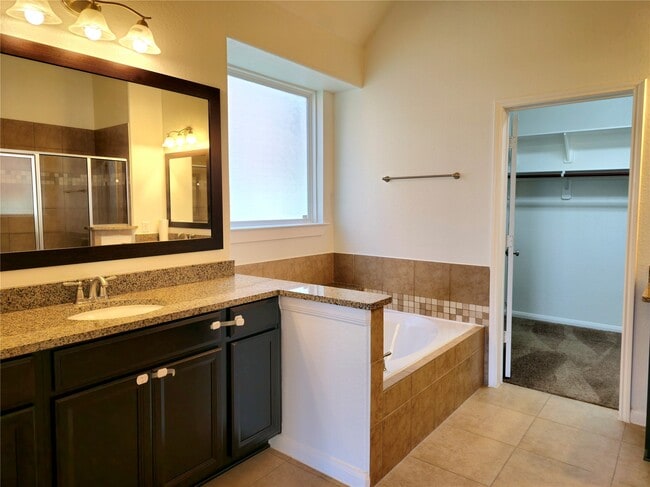 Building Photo - 22106 Flashing Ridge Dr