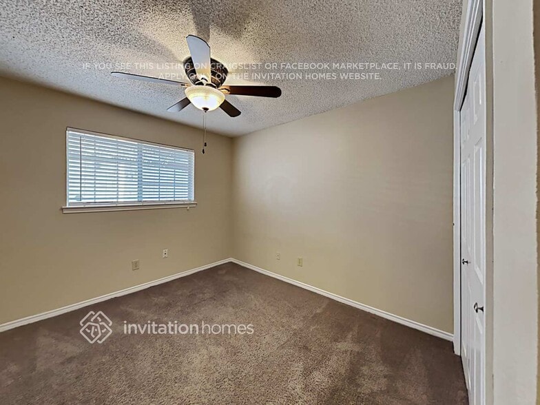 Building Photo - 6 Round Rock Ct