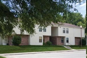 Building Photo - Gate Manor Apartments