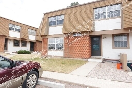 Building Photo - 1117 Willow Bend Cir