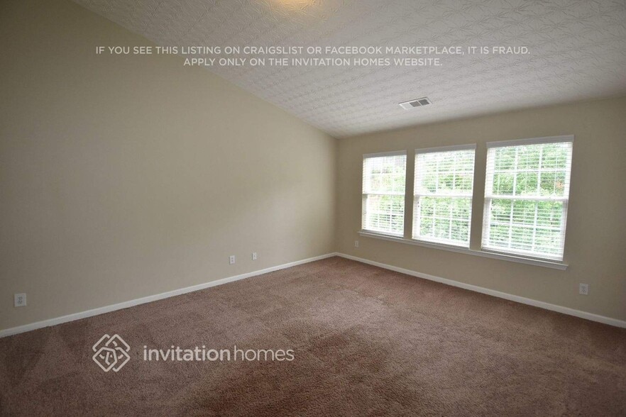 Building Photo - 214 Weatherstone Pointe Dr
