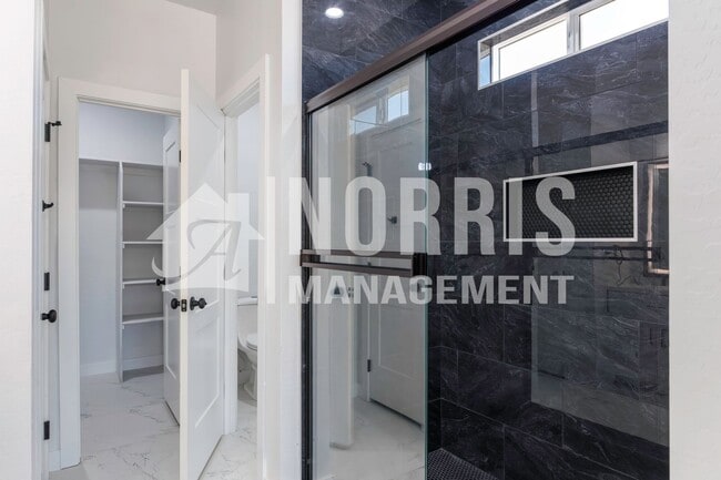 Building Photo - Beautiful Brand New Home with Block Wall