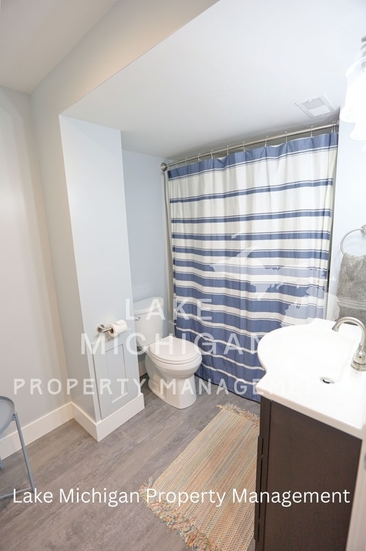 Building Photo - 1829 Duffield Dr NE