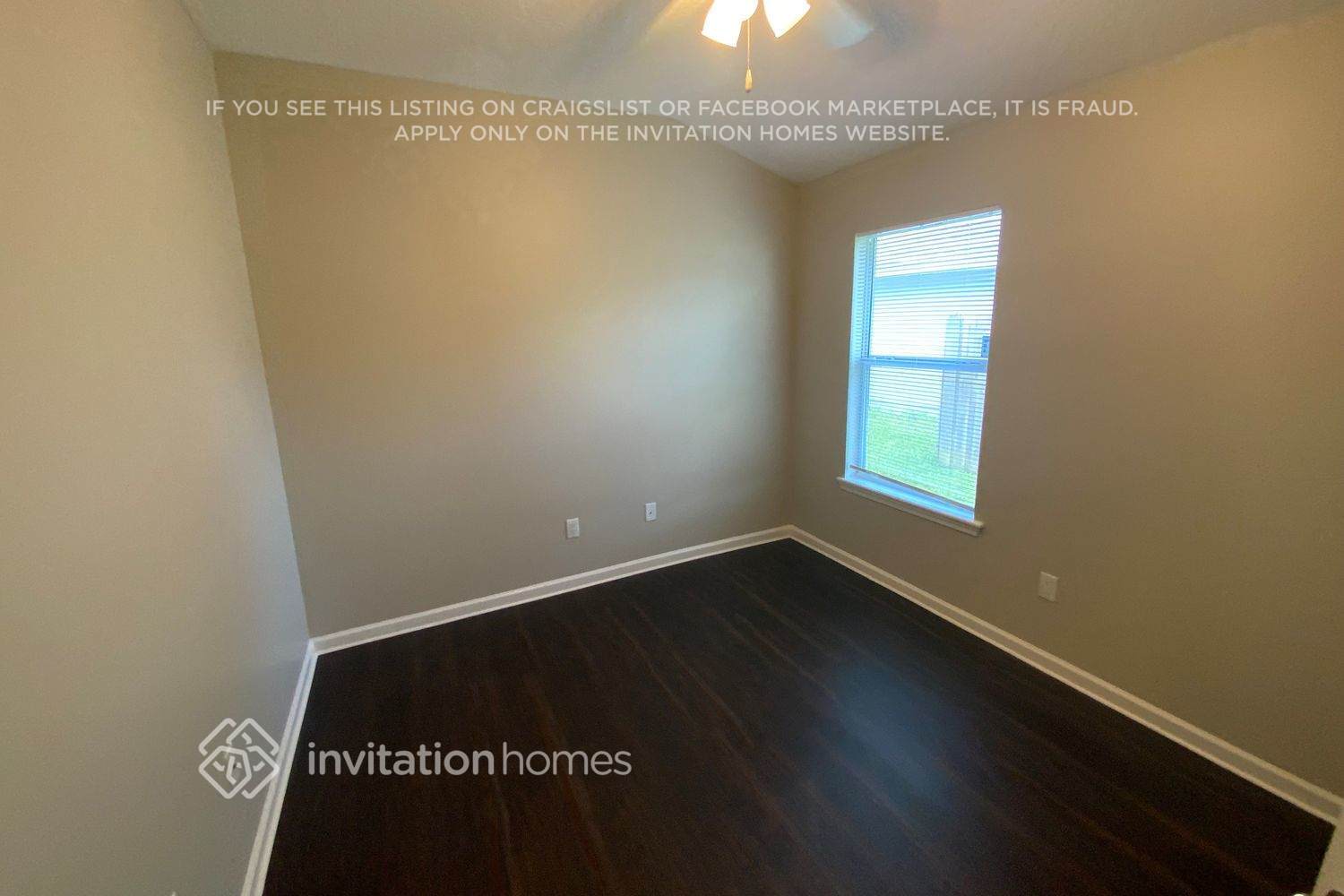 Building Photo - 428 Mistwood Ct