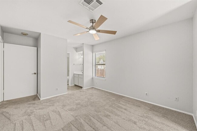 Building Photo - 13212 Rampart St
