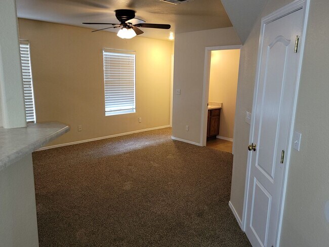 Building Photo - 4 Bedroom Home off Mesa Grande and Hwy 70