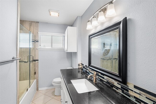 Building Photo - 6002 McKnight St