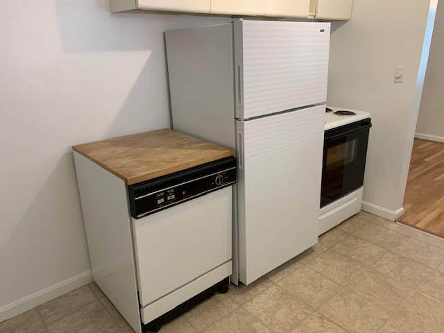 Building Photo - 3434 Linwood Ave