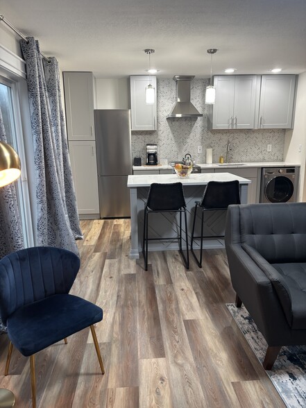 Building Photo - 13926 SE 141st Ave