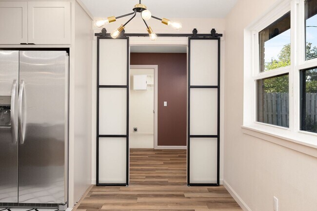 Building Photo - A Fresh Start on Orchid Ave!