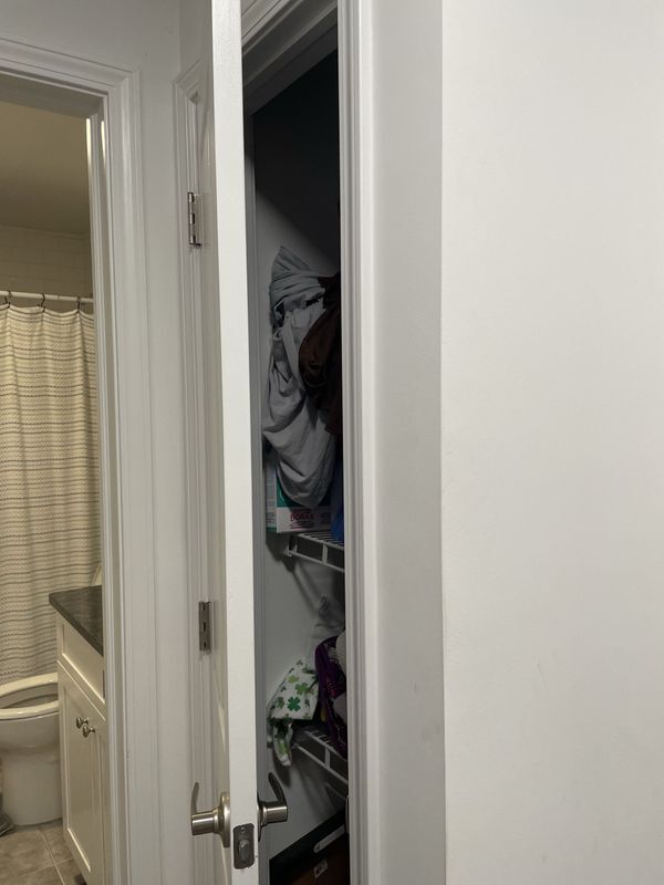 Building Photo - 1142 Springwood Ave