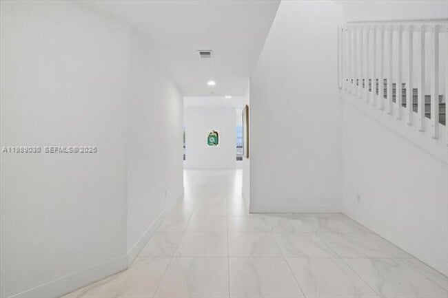 Building Photo - 8390 SW 72nd Ave