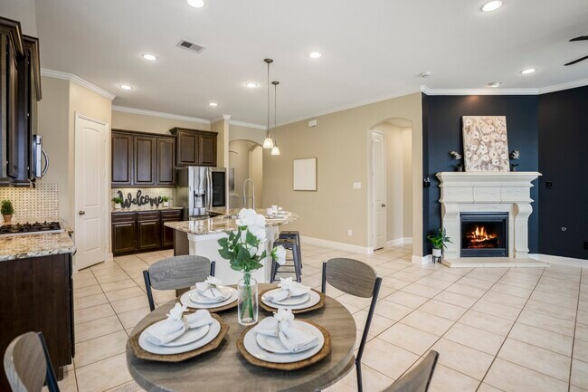 Building Photo - 22310 Taren Ct